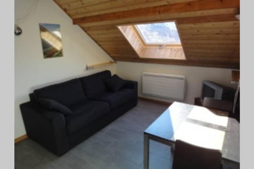 Loue Studio De Vacances Renove A 네바셰 외부 사진